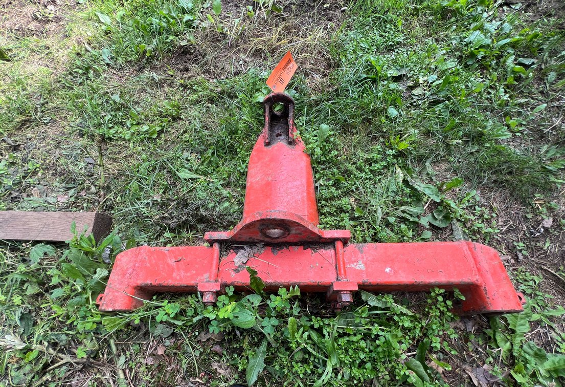 Coupler for Allis-Chalmers Plow
