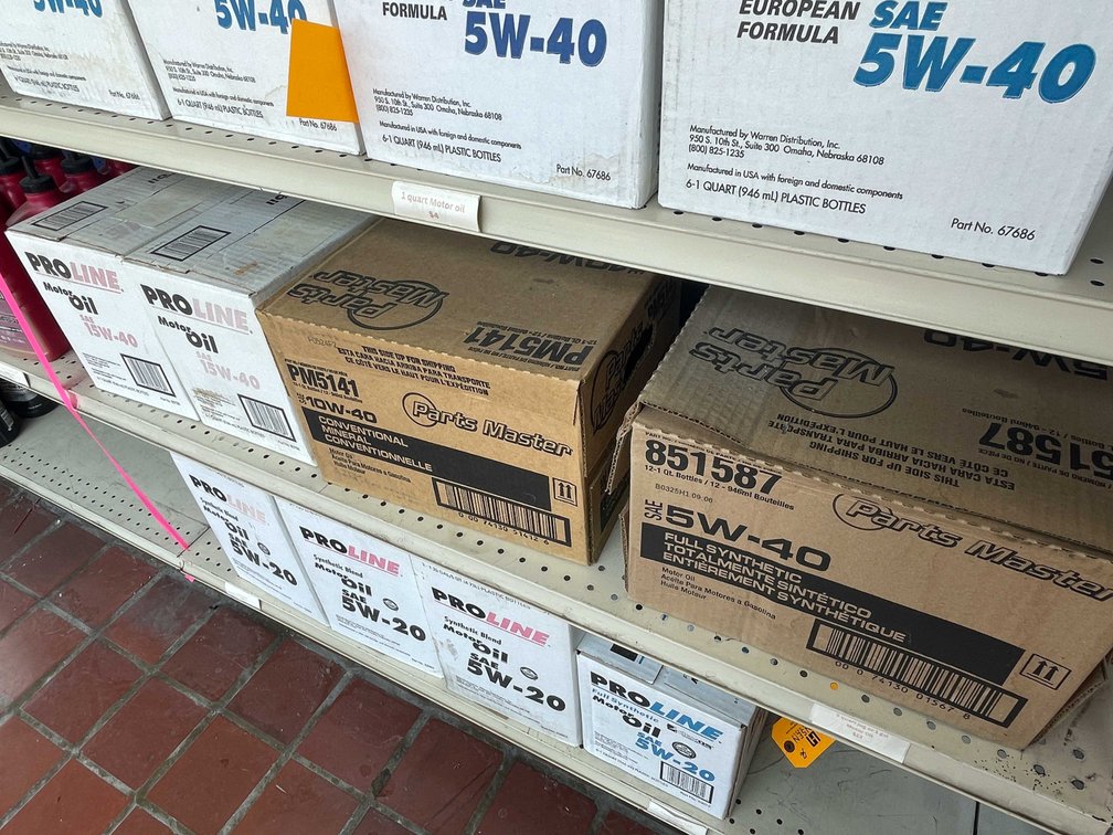 (4) Misc. Motor Oil (FR)
