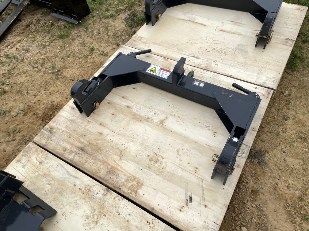 New Wolverine 3-Point Class 2 Quick Hitch