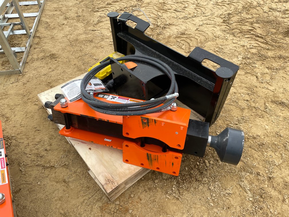 New Wolverine Skid Steer Post Hole Driver