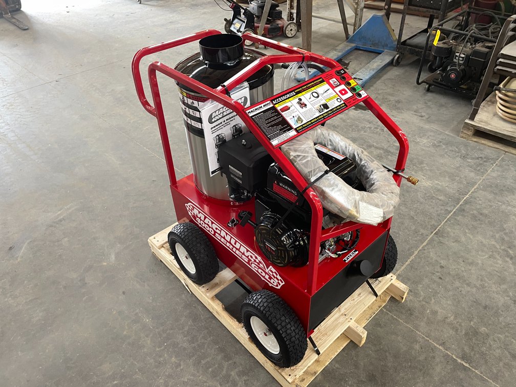 New Magnum 4000 Hot Water Pressure Washer