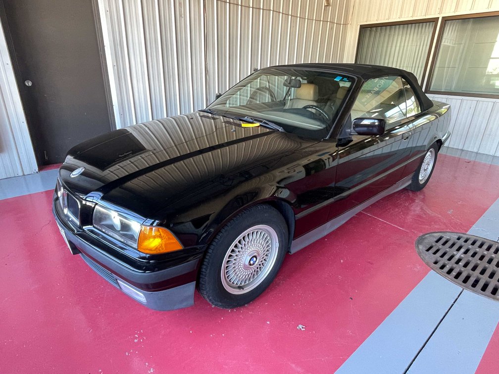 1994 BMW Car (Title In Delay)