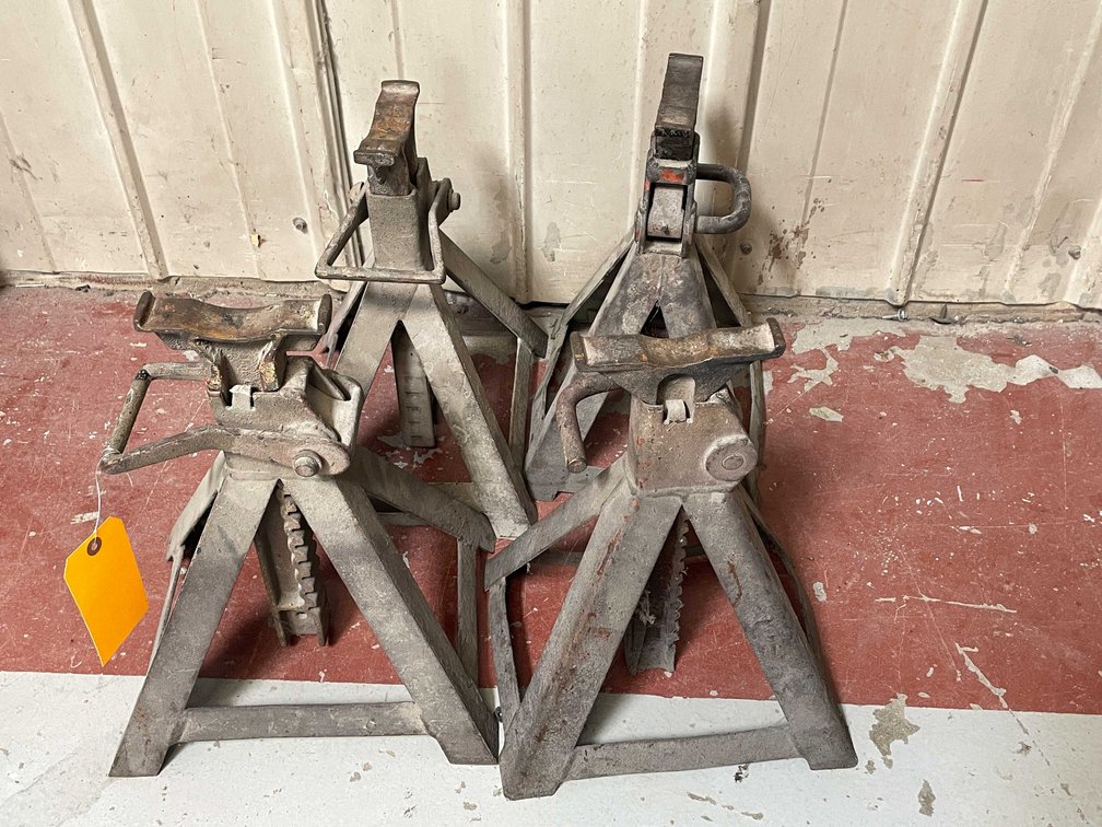 (4) Jack Stands