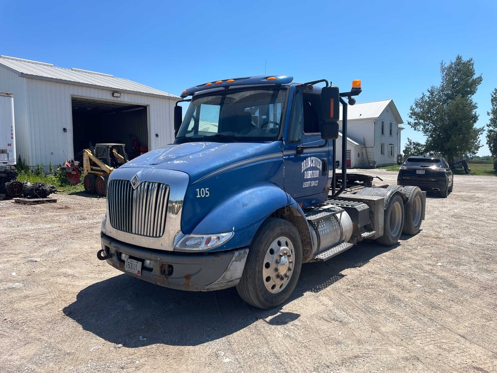2005 International Semi-Tractor (Has WI Title) (Whitelaw, WI)