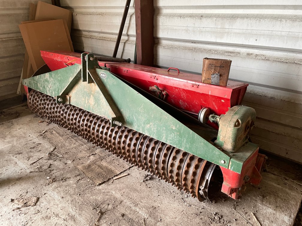 Brillion SST-961 Seeder