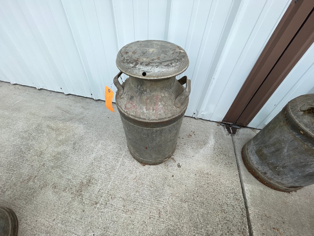 Cream City Milk Can With Lid