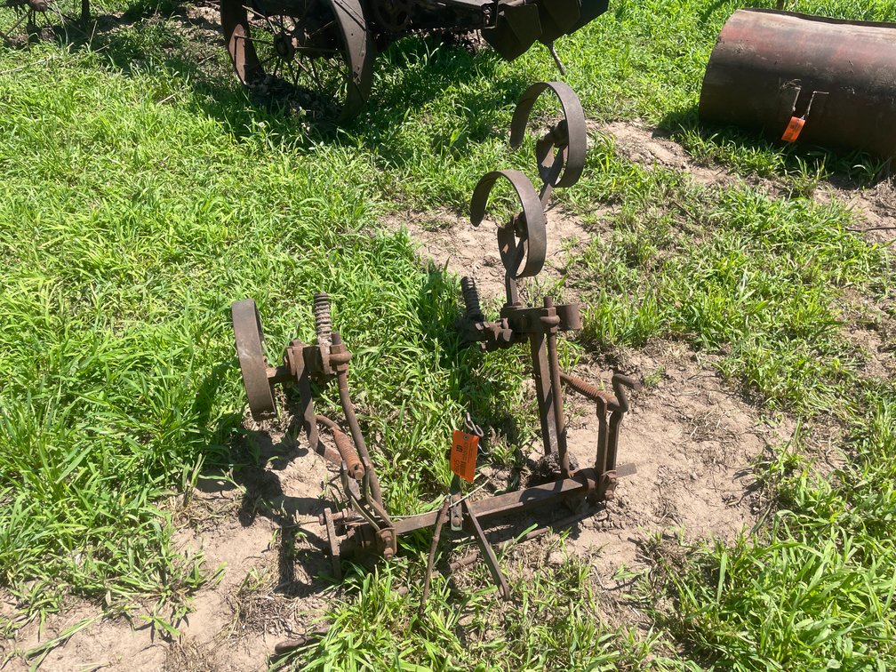 John Deere LA Tractor Cultivator Attachment