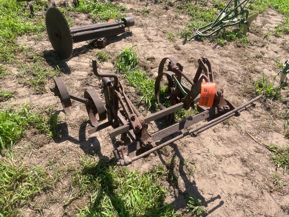 John Deere LA Cultivator Attachment