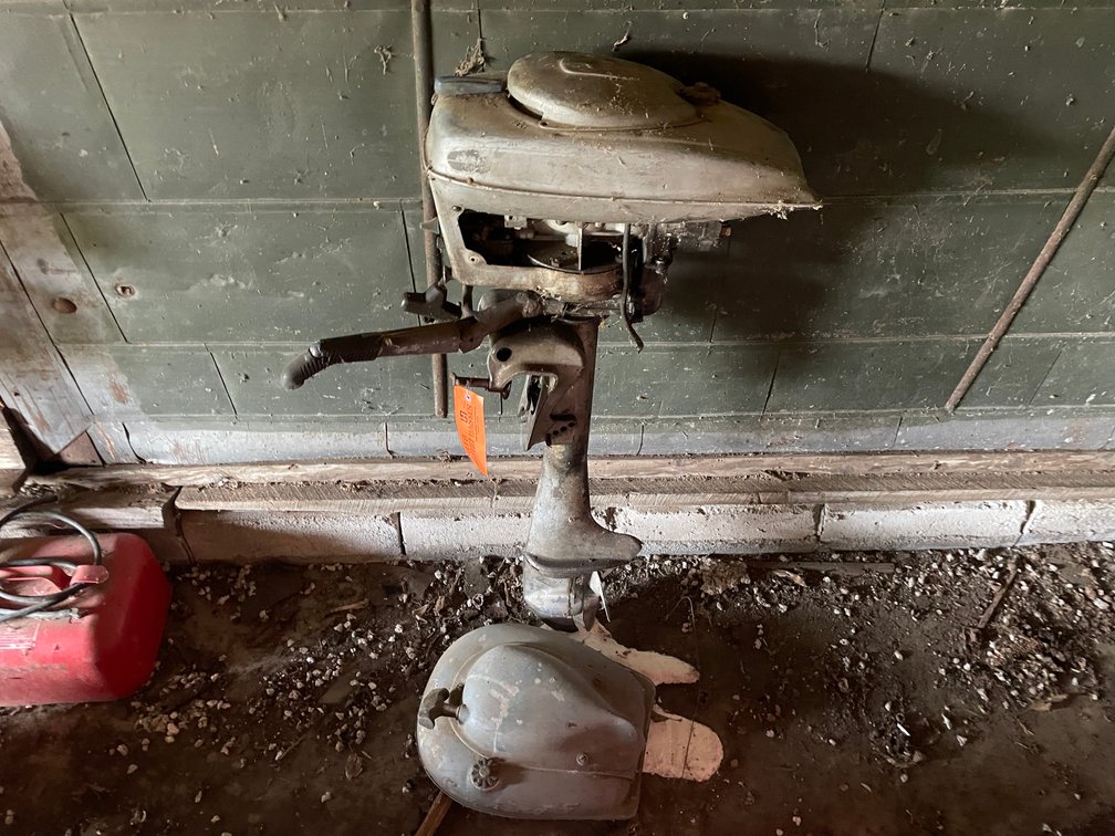 Blue Ribbon Champion Boat Motor