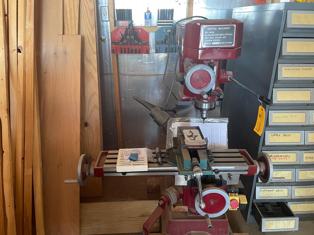 Central Machine Vertical Bench Milling