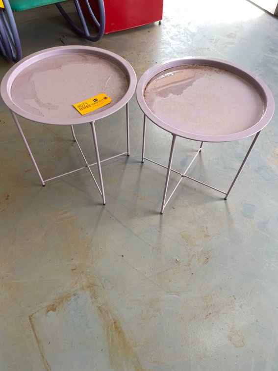 Folding Circular Tables