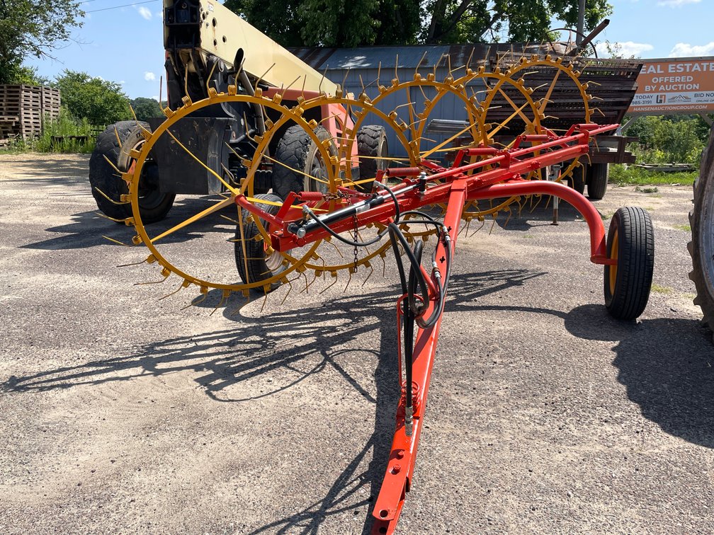 5 Wheel Rake
