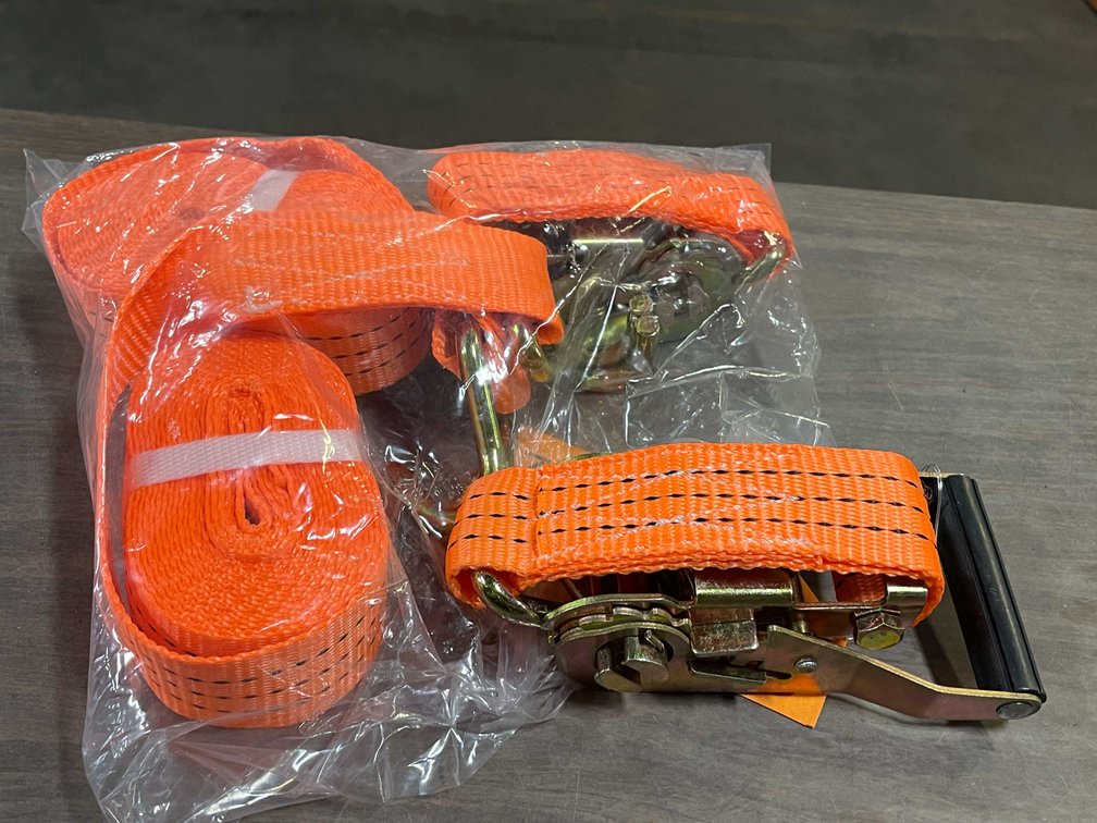 (2) Ratchet Straps, 1.5" Wide x 15' Long (PR7)