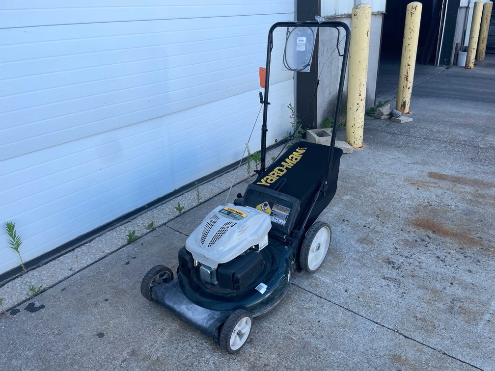 Yard-Man Lawn Mower (O3)