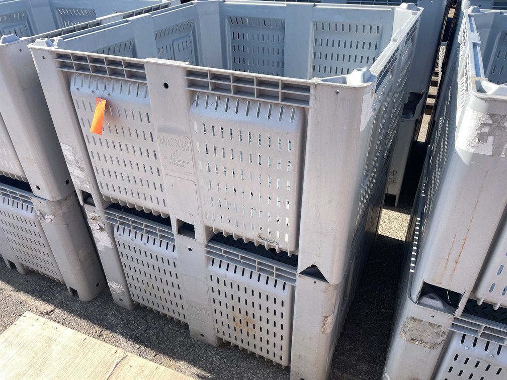 Skid Bin (O9)