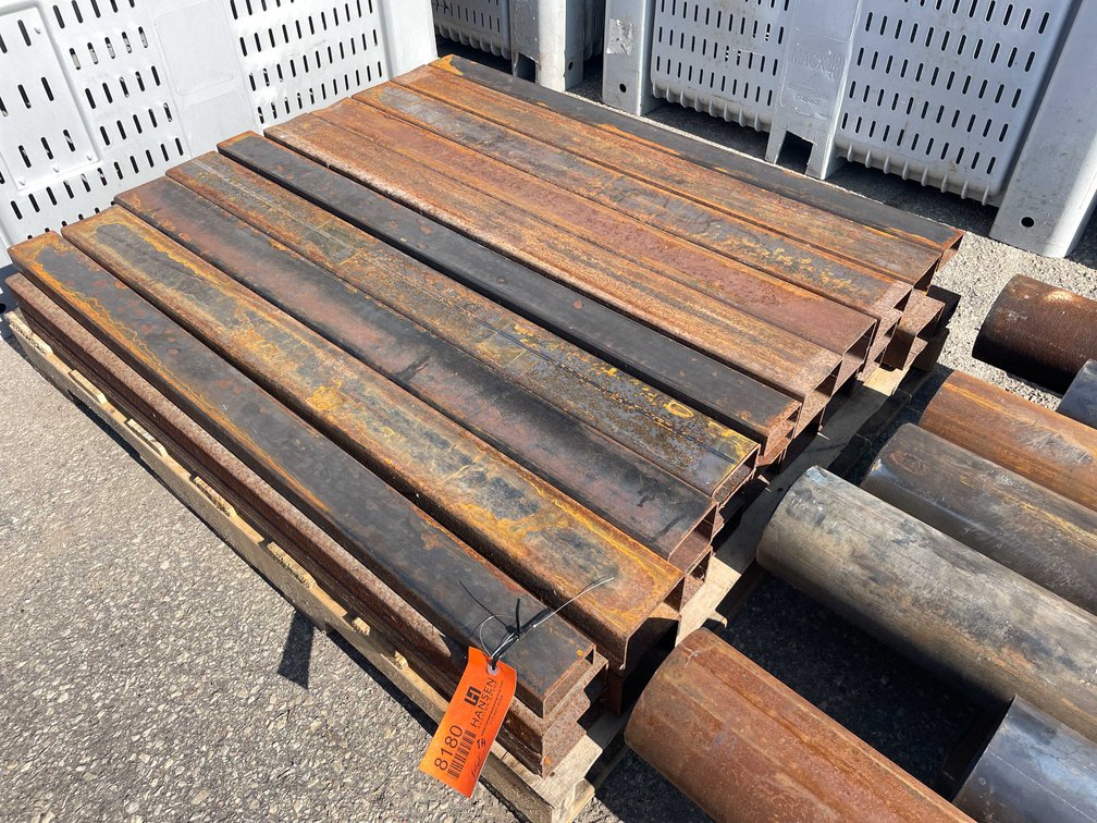 Steel Box Iron (O9)