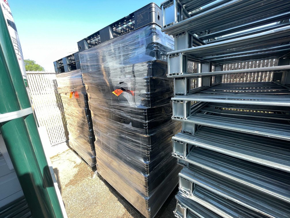 Plastic Pallets (4)