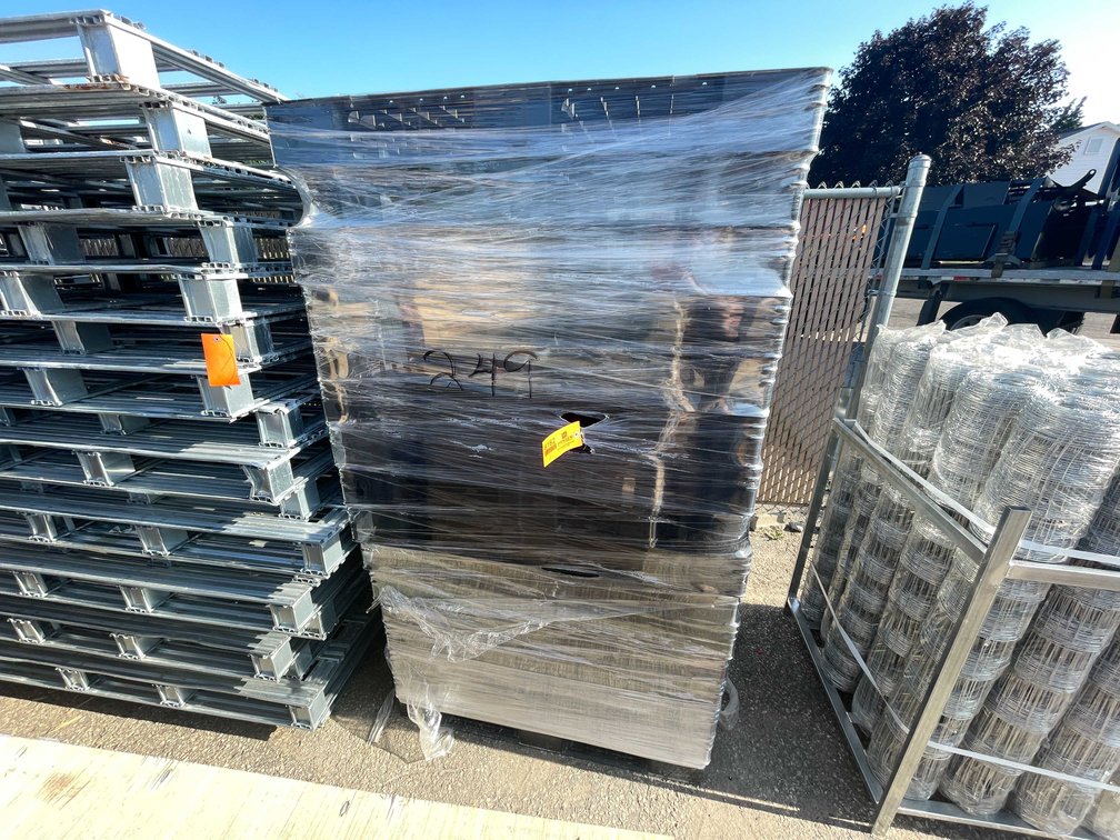 Plastic Pallets (4)