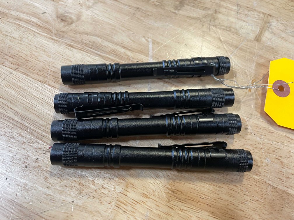 (4) LED Mechanic's Flashlights (PR6)