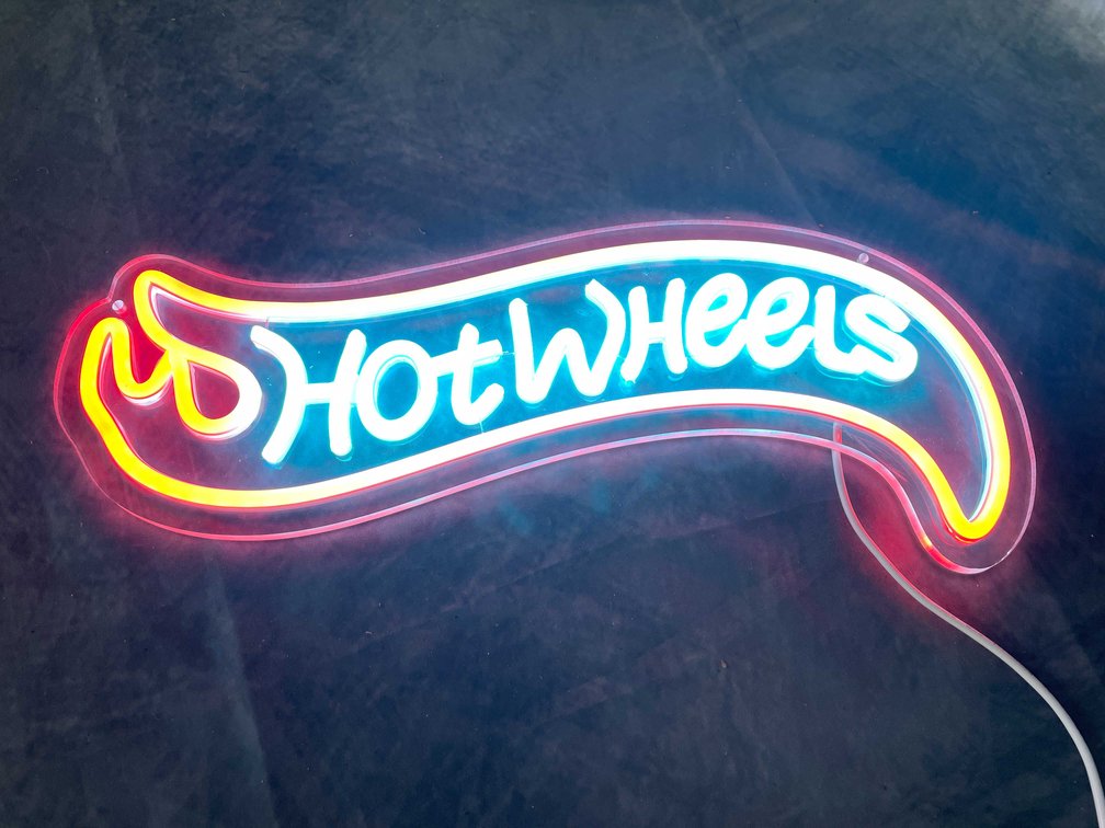 Hot Wheels LED Neon Sign (T6)