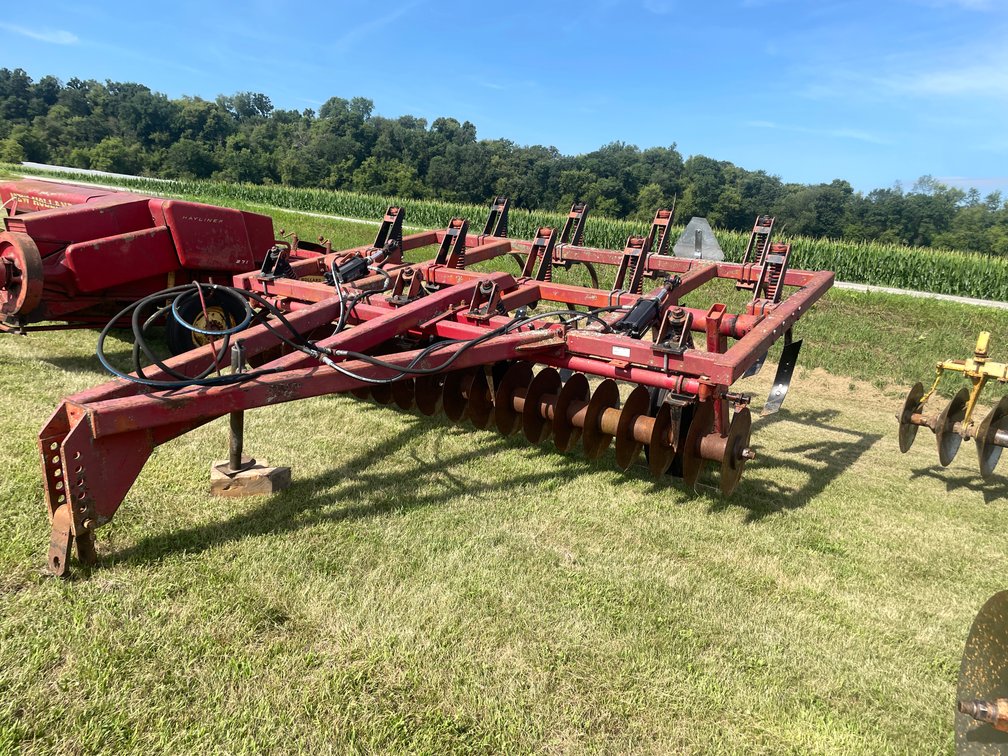 (9) Shank Subsoiler