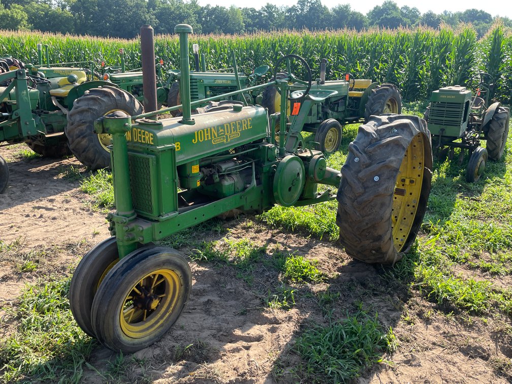 Vintage John Deere Model B Tractor (Restoration Project)