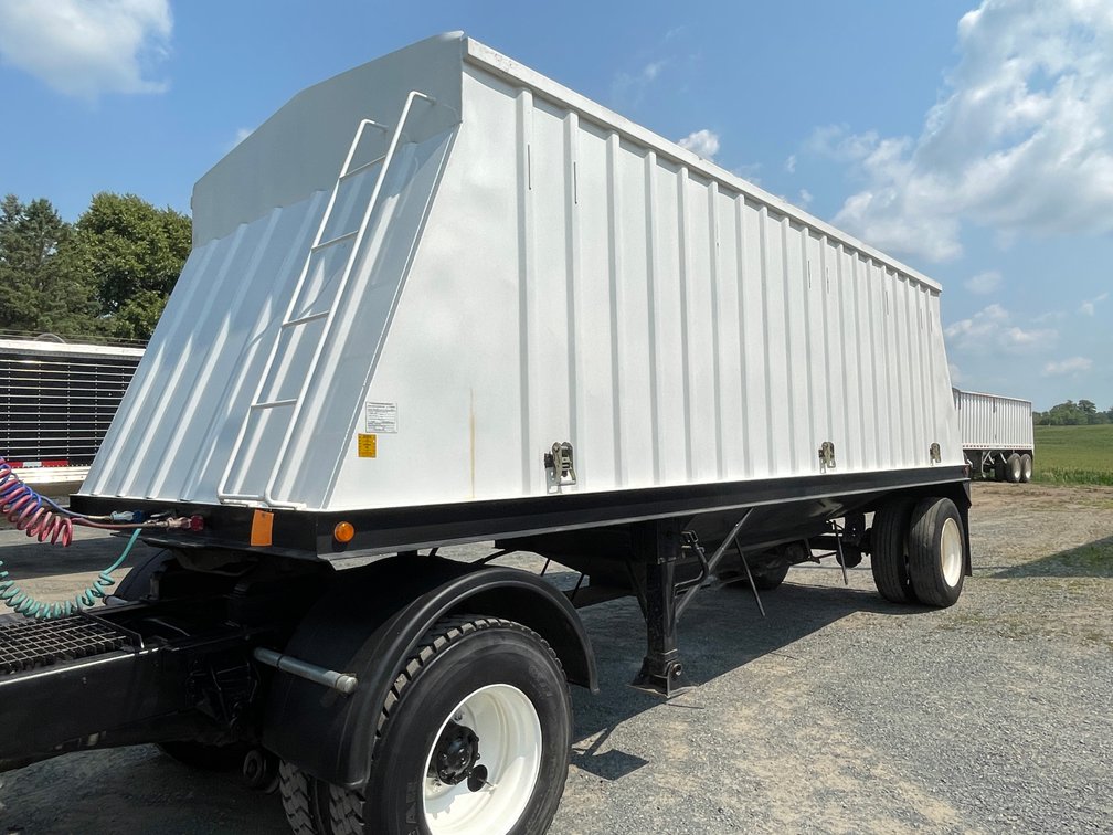 1998 Neville Single Axle 24' Grain Trailer (Has WI Title)