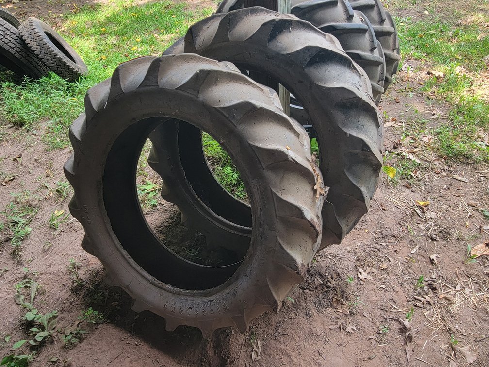 (2) Firestone 9-24 Tires