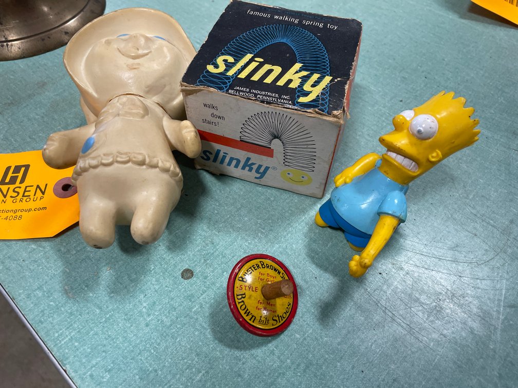 (4) Vintage Toys (Fort Atkinson, WI)