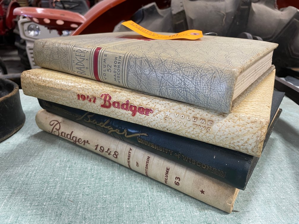 (4) The Badger Yearbooks (Fort Atkinson, WI)
