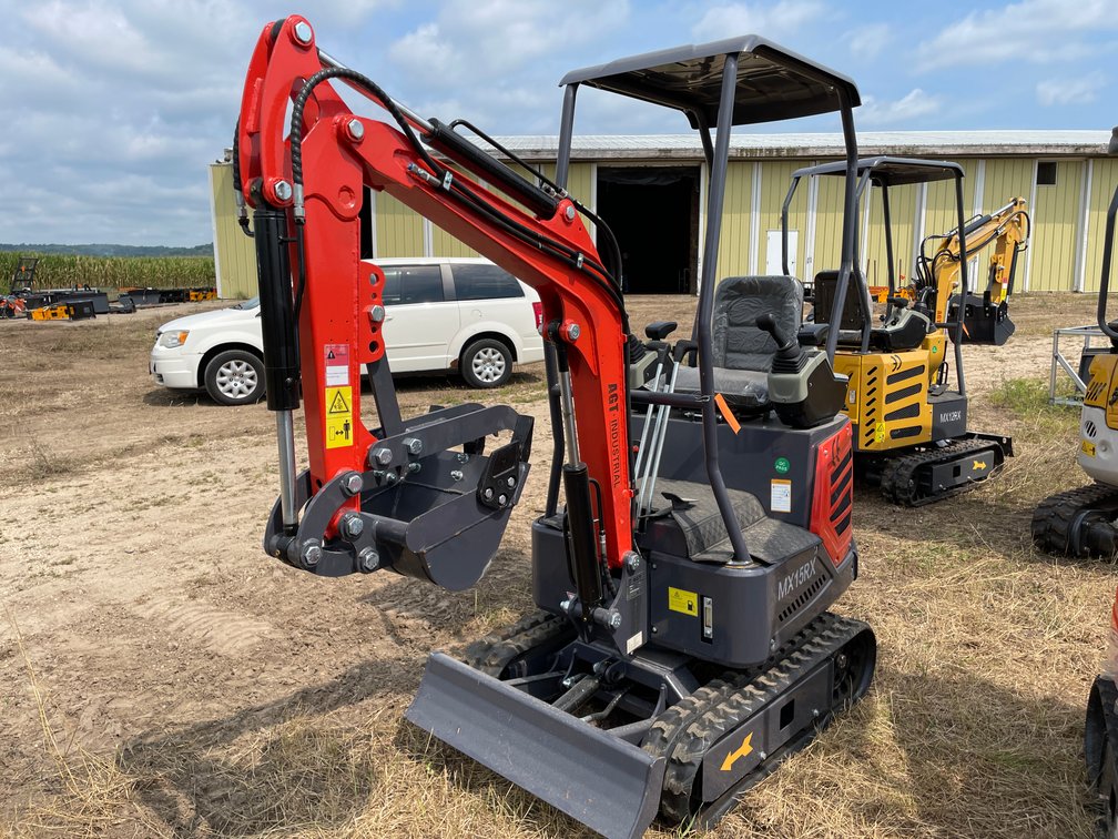 AGT Mini Excavator MX15RX