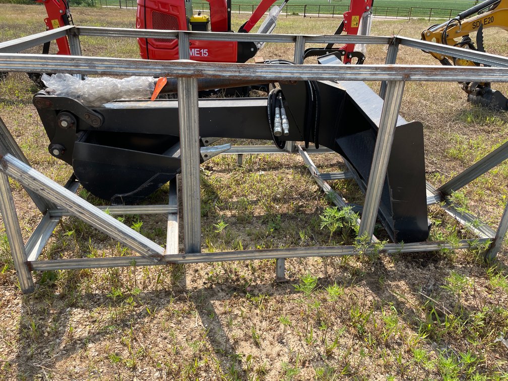 JCT Universal Mount Excavator Arm Attachment