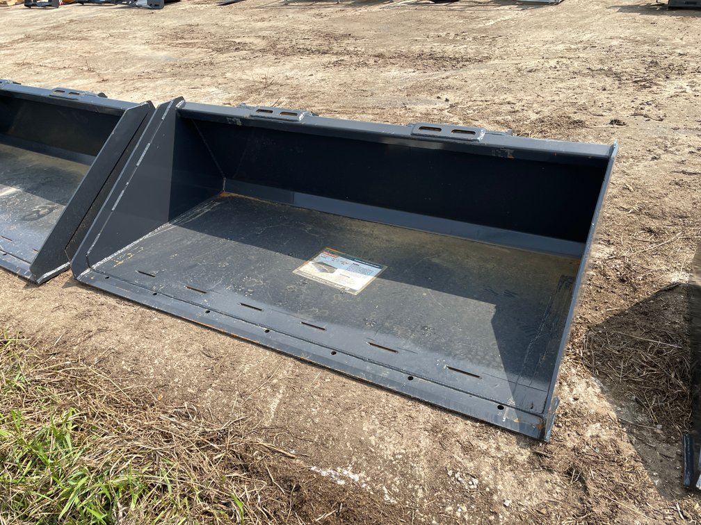 Wolverine 70" Bucket Attachment