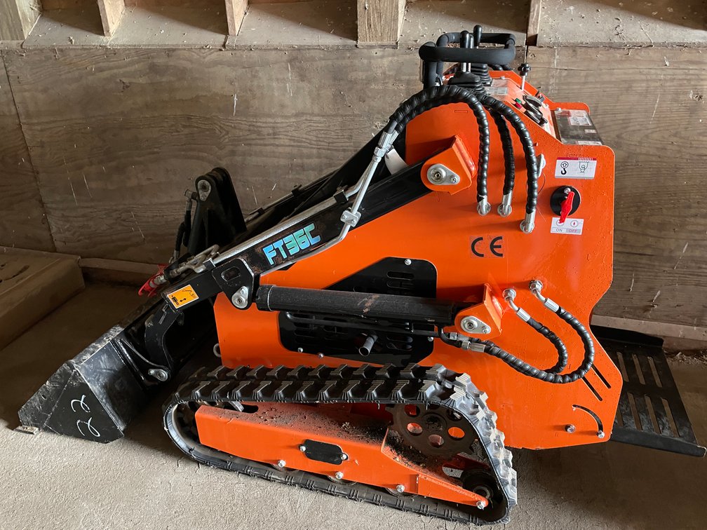 Future Mini Skid Steer Loader