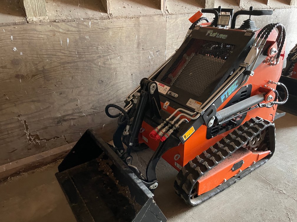 Future Mini Skid Steer Loader