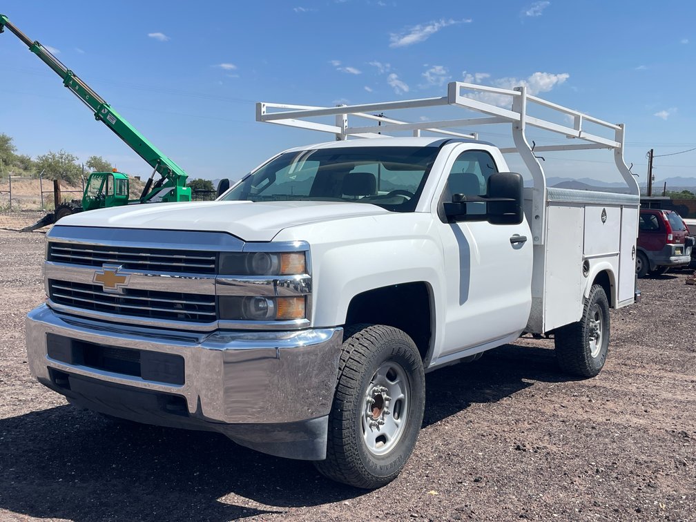 2015 Chevrolet Silverado (Has NM Salvage Title)