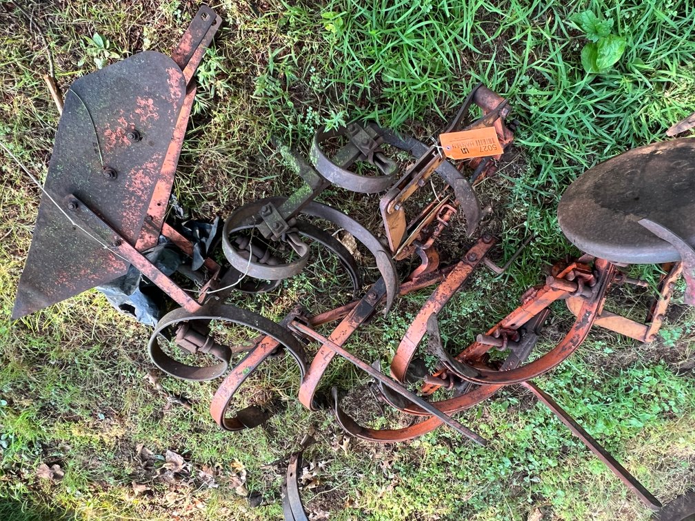 Allis- Chalmers Cultivator Parts