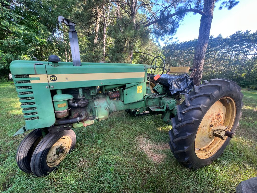 John Deere MT