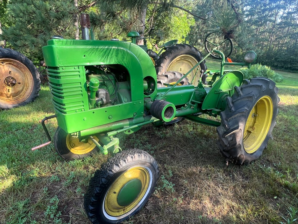 John Deere LA