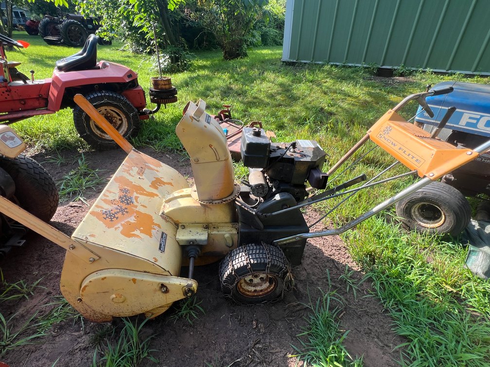 Snow Flite Snow Blower