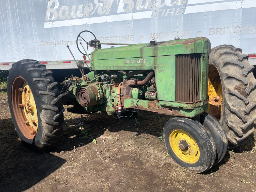 John Deere 60 Tractor