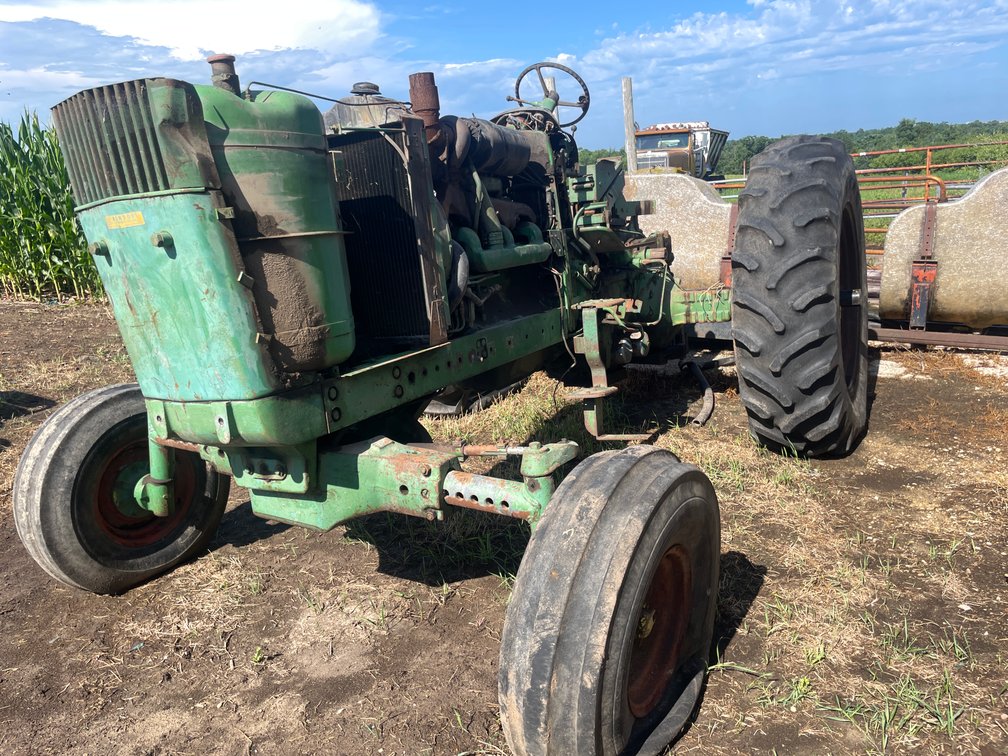 John Deere 4520 Tractor