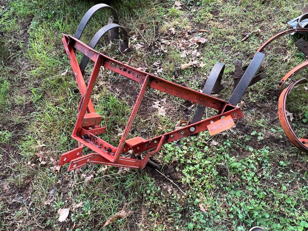 Independent Manufacturing Co. 3-Point Cultivator