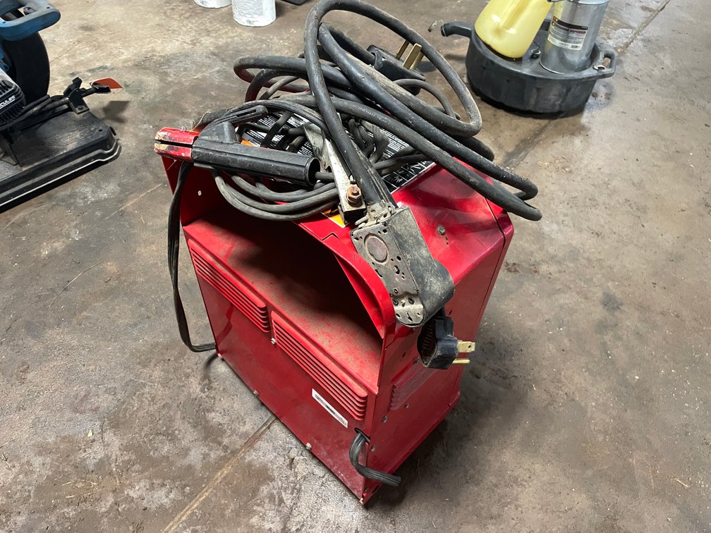 Lincoln AC 225 Arc Welder