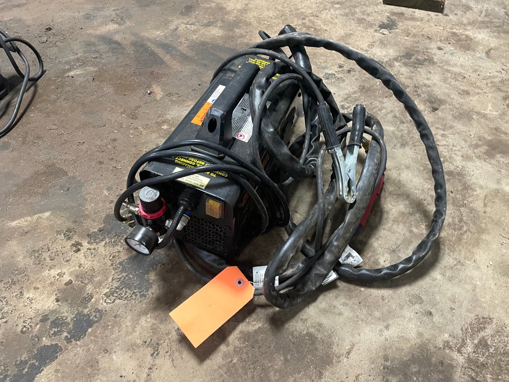 Chicago Electric 20 Amp Plasma Cutter