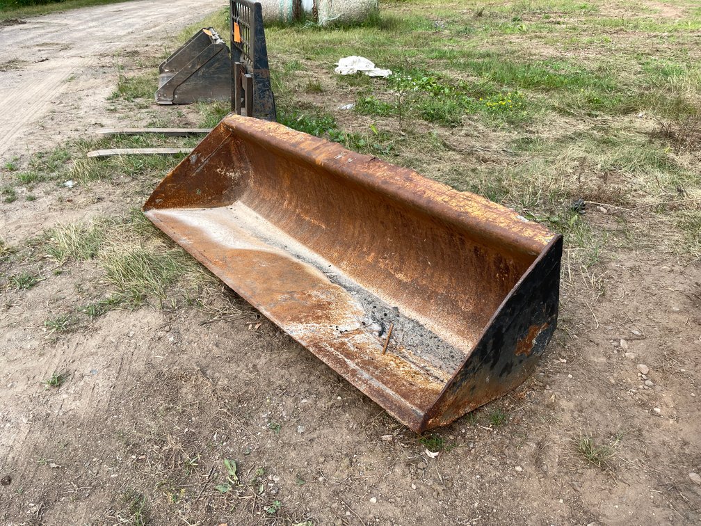 Skid Steer Bucket
