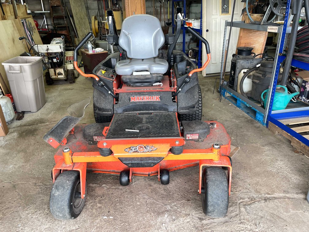  Bad Boy 747cc Maverick Zero Turn Lawn Mower