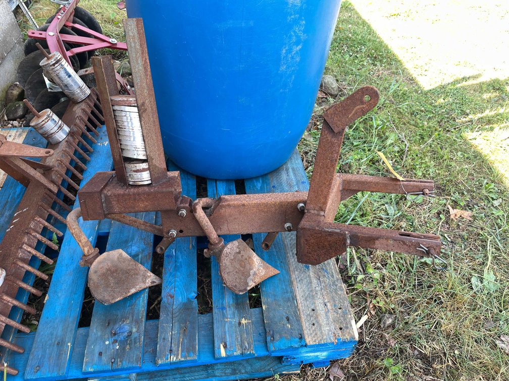 Hitch Single Bottom Moldboard Plow