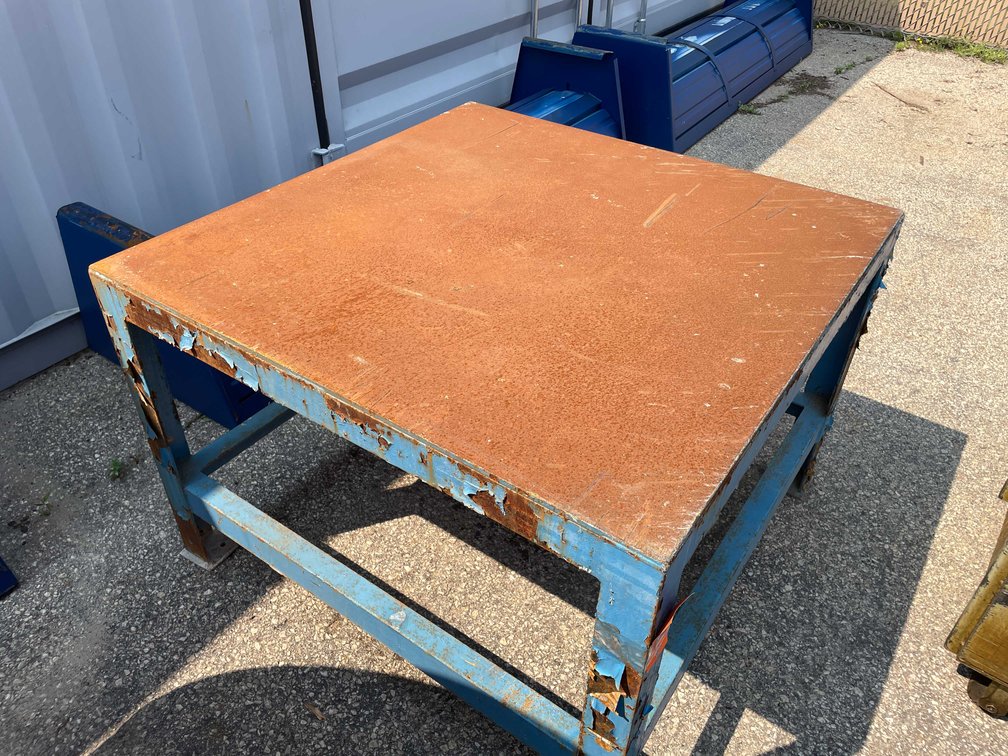 Steel welding Bench (O9)