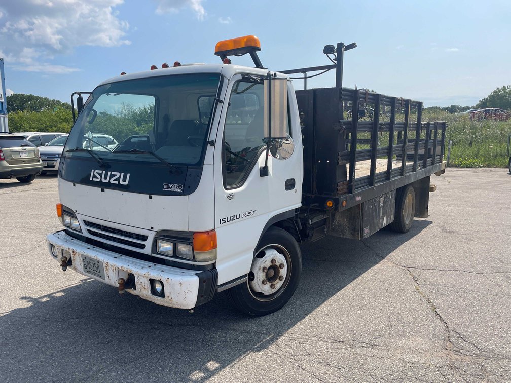 1999 Isuzu NQR (Has WI Title)